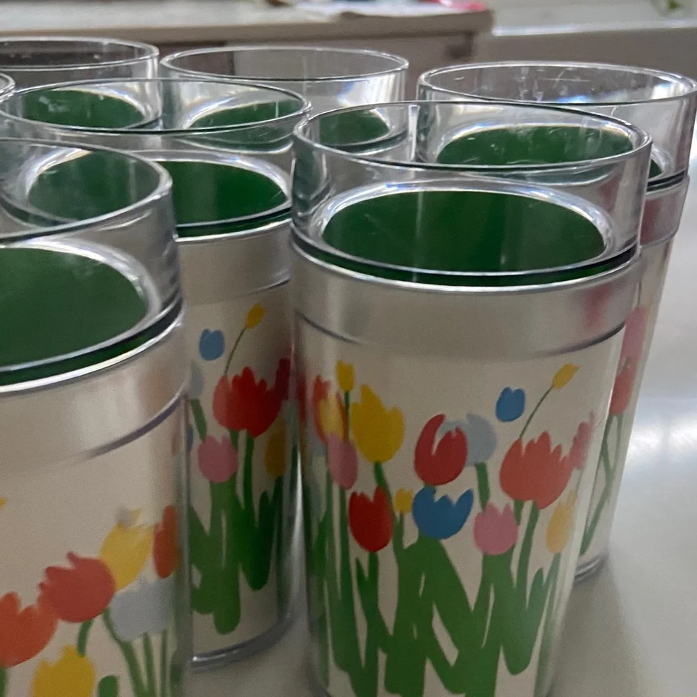 Colorful vintage thermos- Tulip Party Cups - Set of 8
